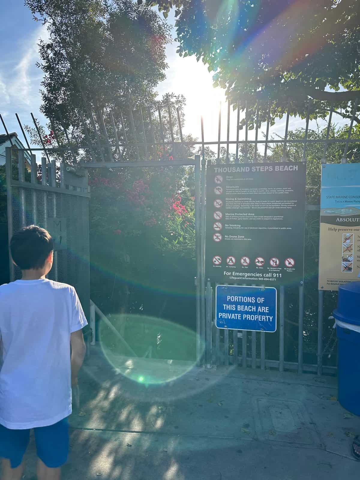 entrance to the Thousand Steps Beach