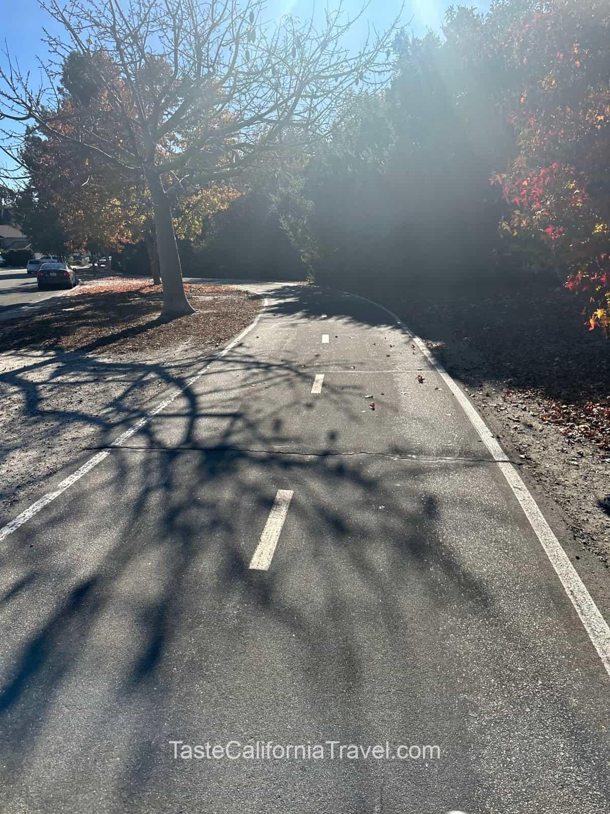 Aliso Creek Trail in Lake Forest 