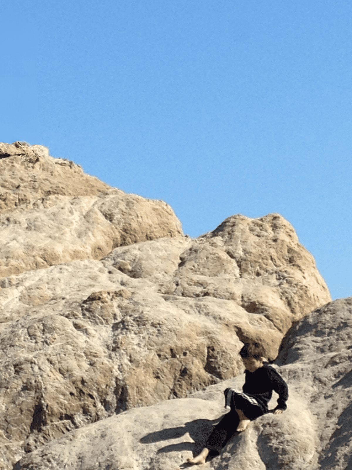 big rock at leo carrillo beach