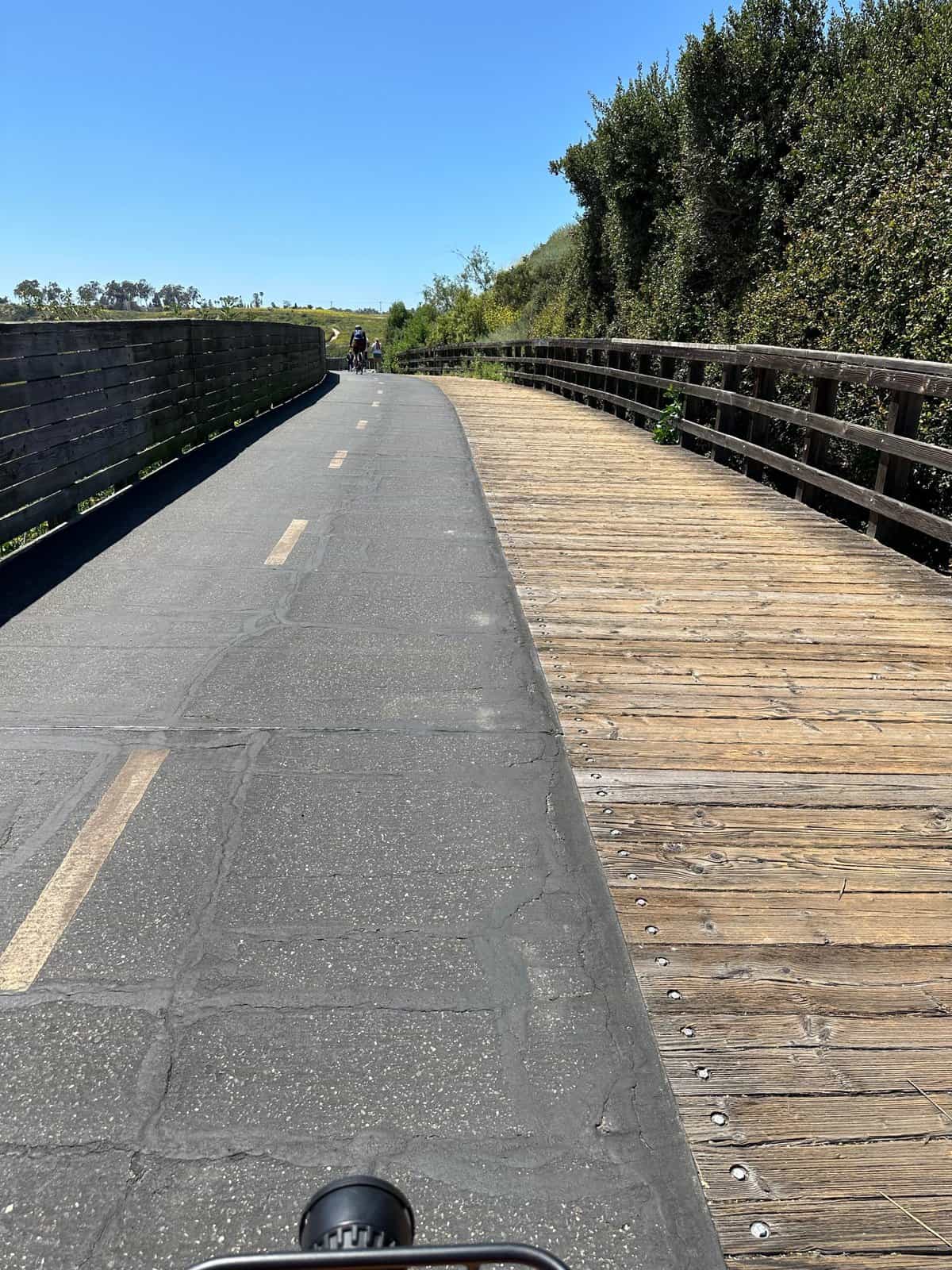 bayview trail that goes over the bridge