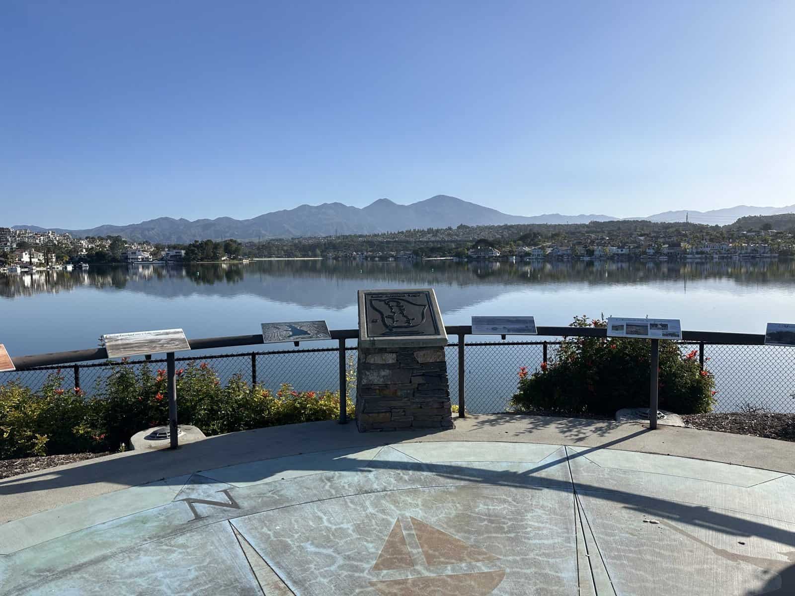 view area of Mission Viejo lake which also has a drinking fountain